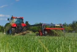 Schijvenmaaiers Vicon getrokken | A&B Hoyweghen Bazel
